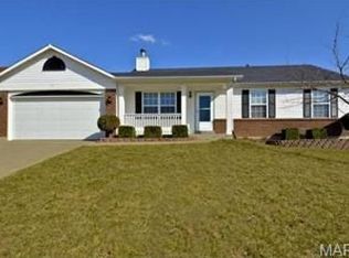 240 Sassafras Parc Dr, O'Fallon, MO 63368