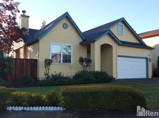 1864 Wright St, Santa Rosa, CA 95404