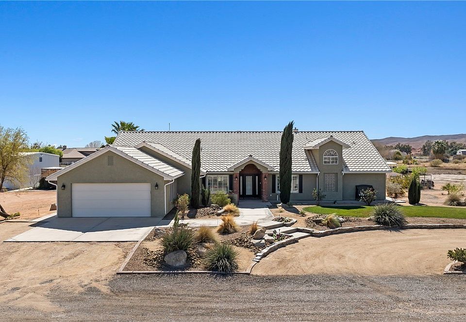 1st image of 4240 Mills St