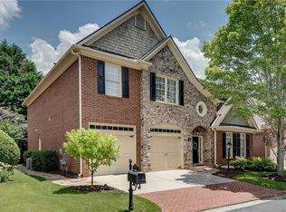 255 Wembley Cir, Sandy Springs, GA 30328