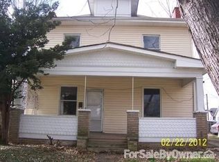 712 4th St, Huntington, WV 25701