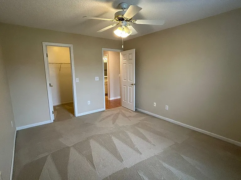 1300 Woodburn Ct — Photo 23