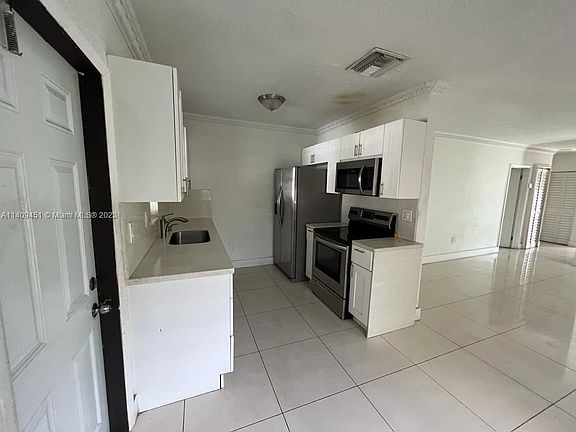 4th image of 3935 NW 169th Ter