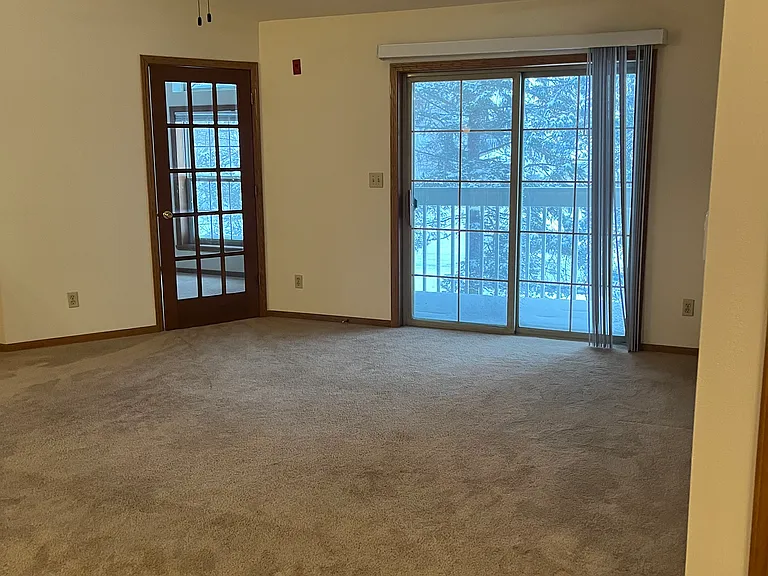 155 W Oak Leaf Dr #3 — Photo 7