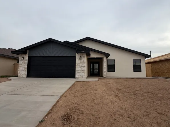 1030 Clover Ln, Roswell, NM 88203
