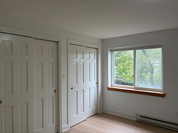 3rd image of 22 Hamilton Rd APT 108