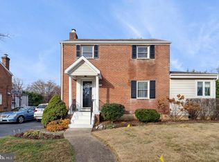 148 N Park Dr, Arlington, VA 22203