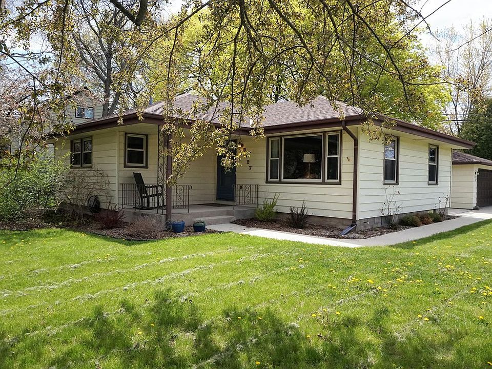 1st image of 8727 N 54th St