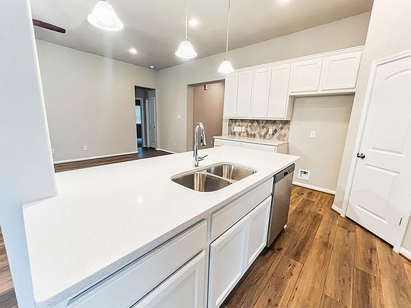 5th image of 2508 Canyon Cloud Dr