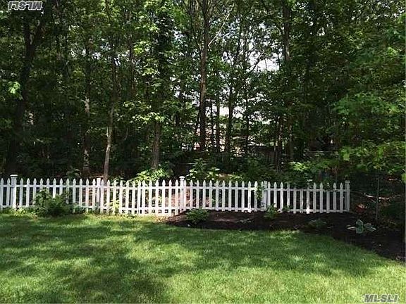 2nd image of 25 Fairway Dr
