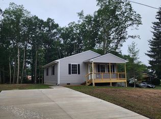 172 Carpenter St, Shady Spring, WV 25918