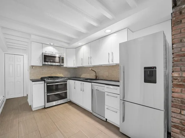 261 West 71st Street image 7 of 14