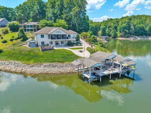 2245 Thomason Ln, Goodview, VA 24095