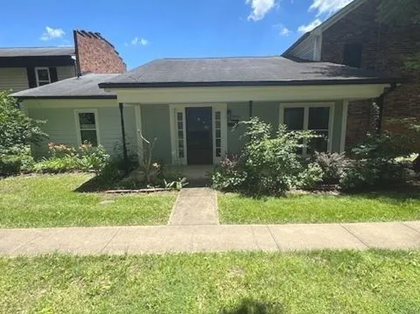 9452 Fordham St, Indianapolis, IN 46268