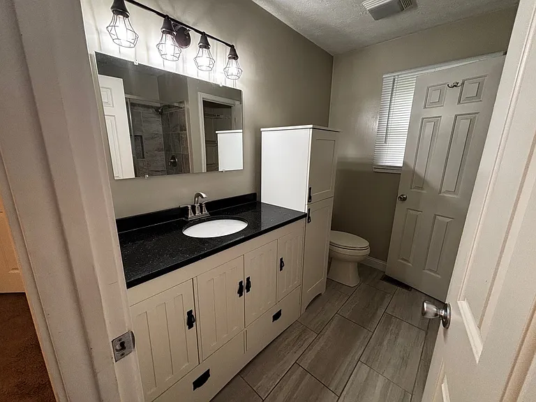 2393 Huber Ln — Photo 7