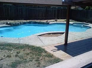 2nd image of 1401 Hermitage Ct