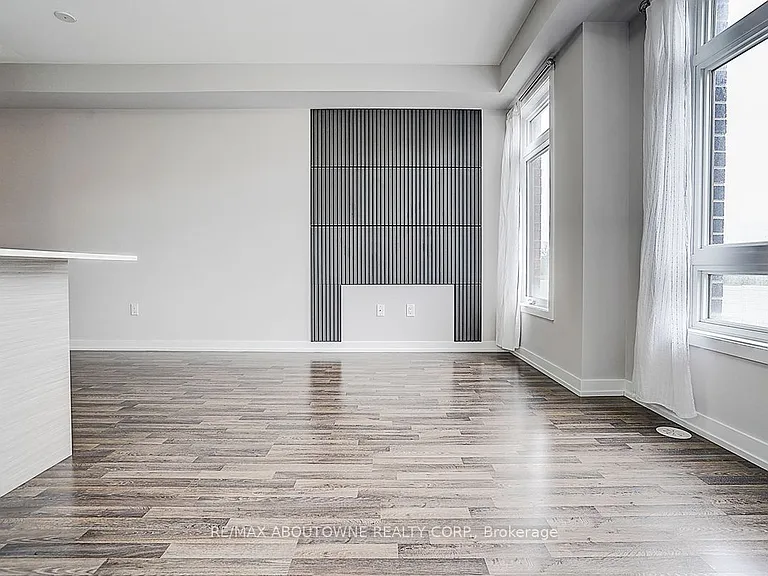 52 Saintfield Dr — Photo 14