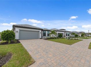 2049 Terreno BLVD, NAPLES, FL 34120