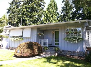 8804 26th Ave NE, Seattle, WA 98115