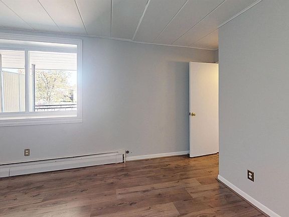 4th image of 22 Nelson Dr APT 3E