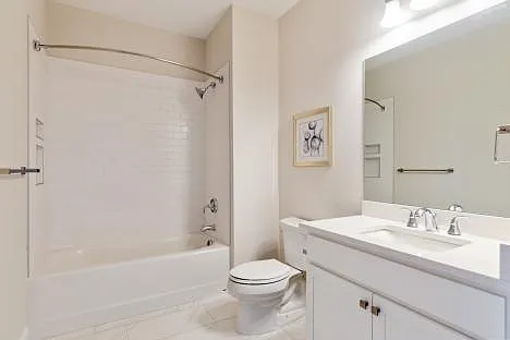 69 Foundry St #403 — Photo 8