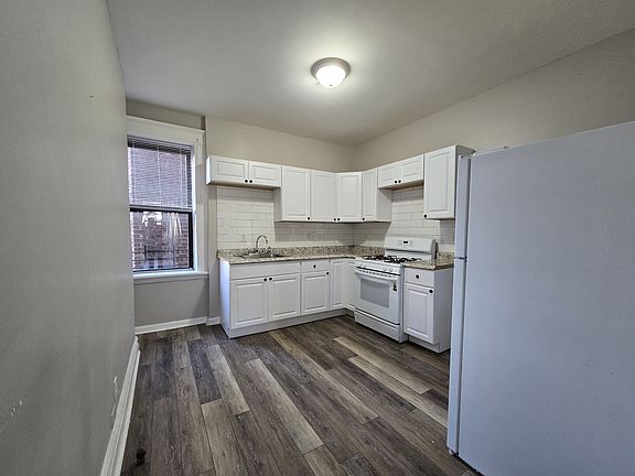 3rd image of 409 Summer Ave #10-A