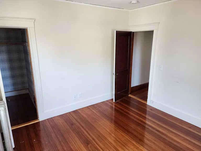 Rear bedroom