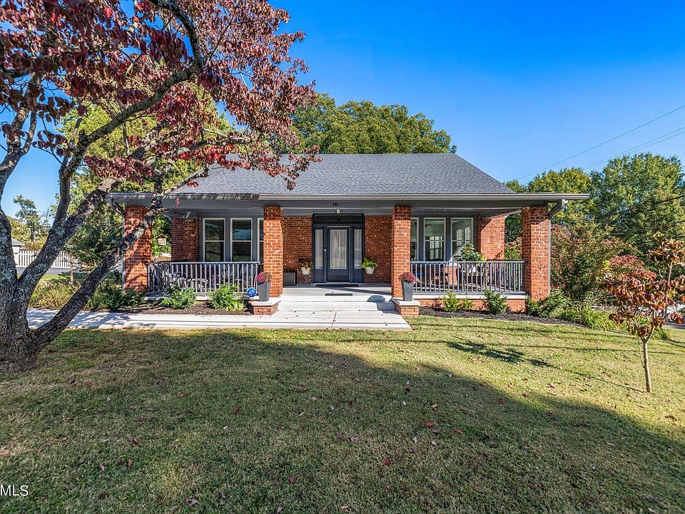 701 Gresham Rd Knoxville TN 37918 Zillow