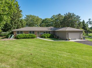 1124 86th St, Downers Grove, IL 60516