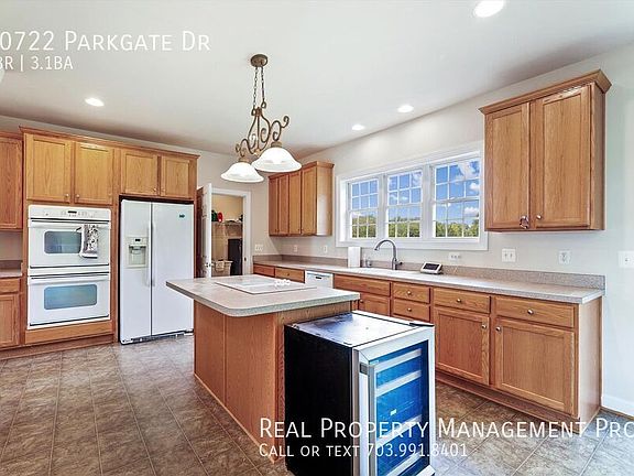 4th image of 10722 Parkgate Dr