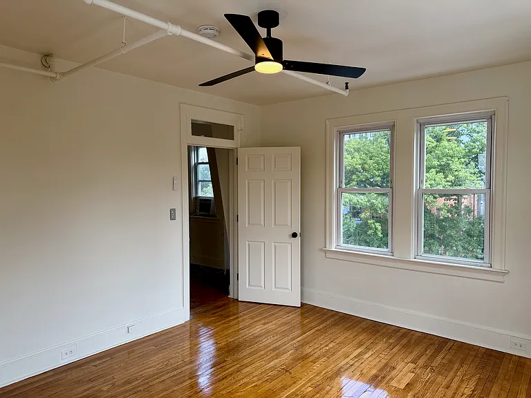 206 Nassau St #3 — Photo 14