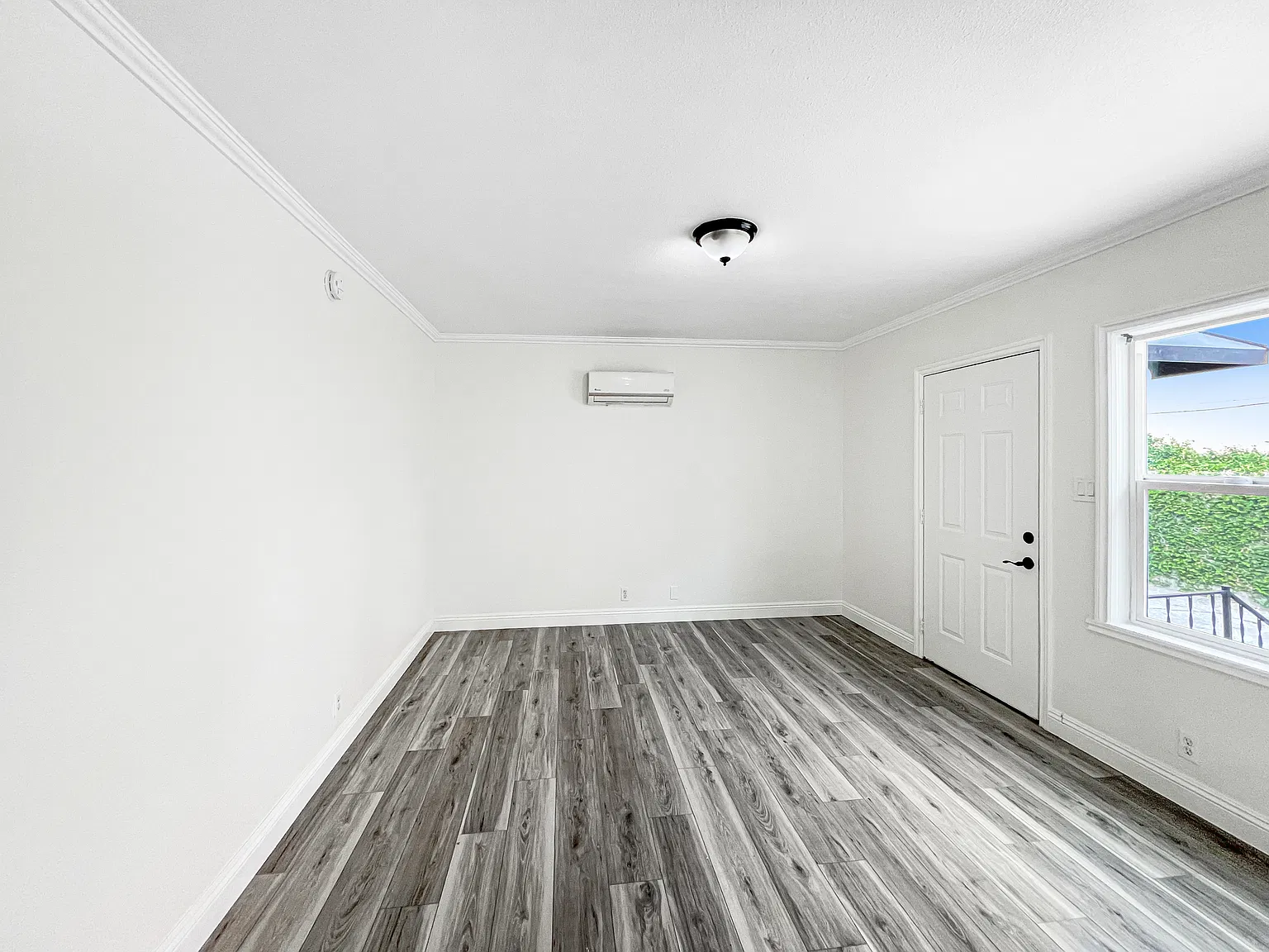 1 bed, 600 sqft, $1,900 — Photo 3
