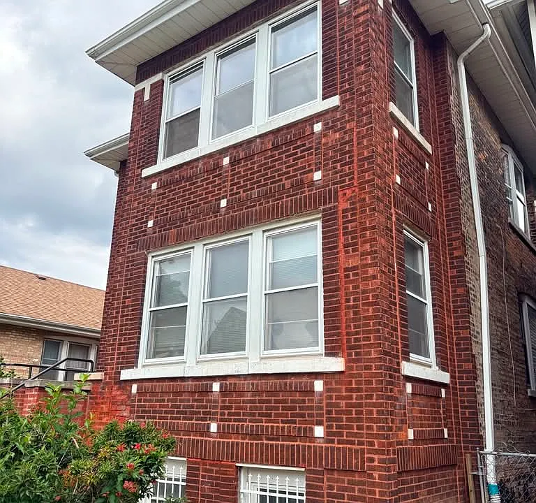 5147 S Christiana Ave #2