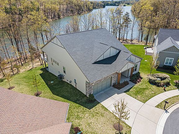 3rd image of 177 Towhee Dr