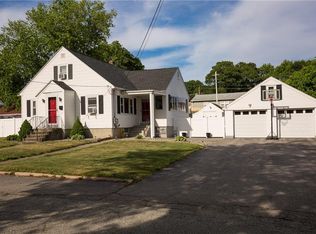 17 Custer Ave, Johnston, RI 02919
