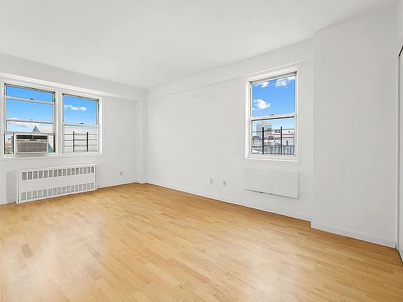 3rd image of 620 Lenox Ave APT 16F