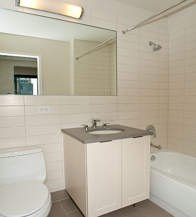 3rd image of 420 W 42nd St APT 39G