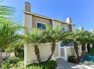 290 Victoria St #22, Costa Mesa, CA 92627