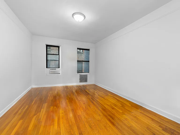 203 W 103rd St #3H — Photo 3