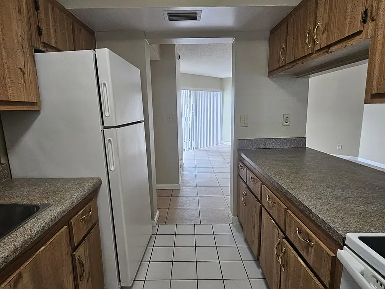 1880 N Congress Ave #209 — Photo 5