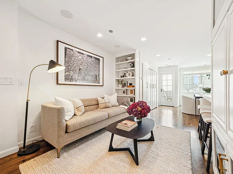 3 Helen St #101 — Photo 16