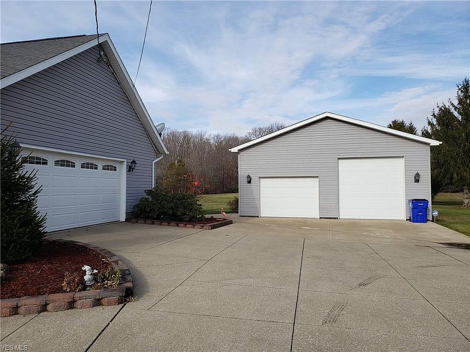 2nd image of 2263 Steffy Rd