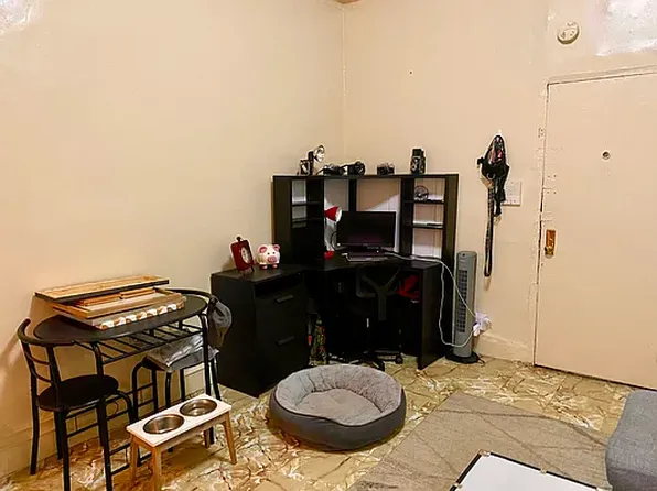 621 West 138th Street 2B image 3 of 7