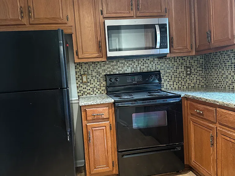 1757 Twin Brooks Dr SE — Photo 6