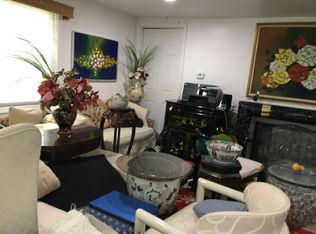 1223 W Dundee Rd #1, Palatine, IL 60074