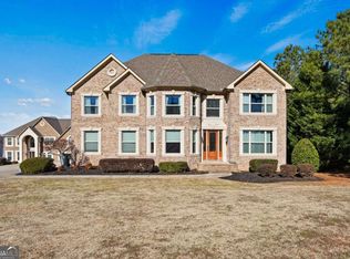 2481 Lake Erma Dr, Hampton, GA 30228