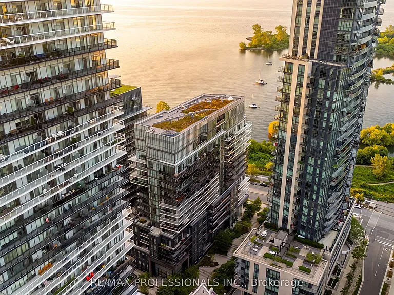 110 Marine Parade Dr #1209 — Photo 2