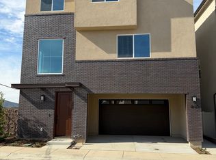 448 Bunsen St, San Marcos, CA 92078