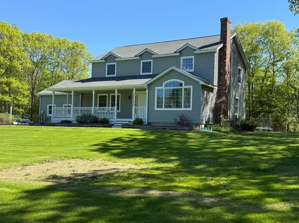 62 Sherwood Lane, Vassalboro, ME 04989
