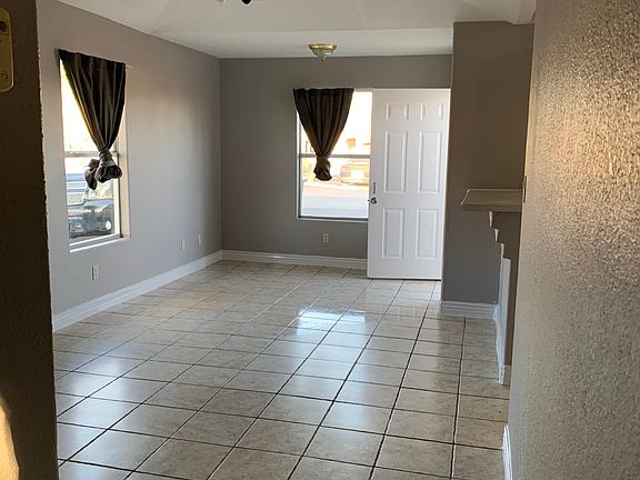 3rd image of 3701 Las Quintas Dr #B